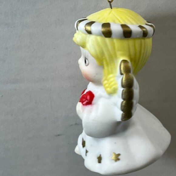 VTG 80's Angel Christmas Bell Tree Ornament Ceramic with Red Roses 2"x3" - Picture 6 of 13